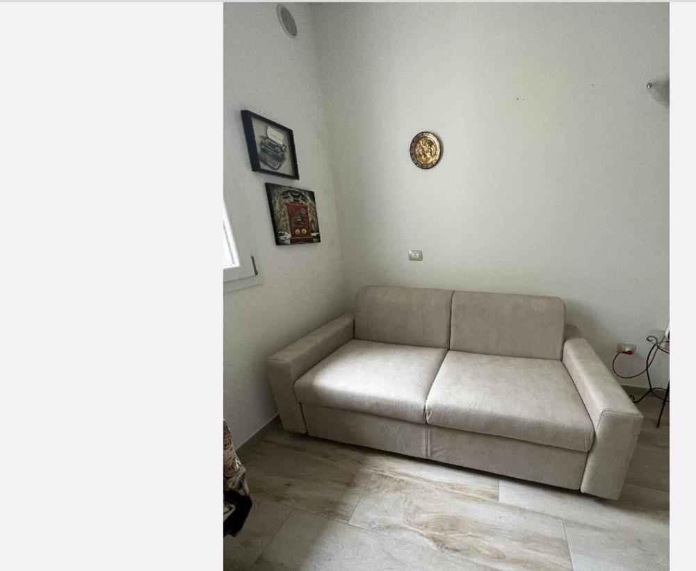 Appartamento a 5 km da Lecce Merine Esterno foto